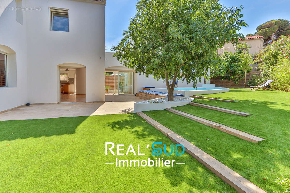 Maison à MARSEILLE-9E