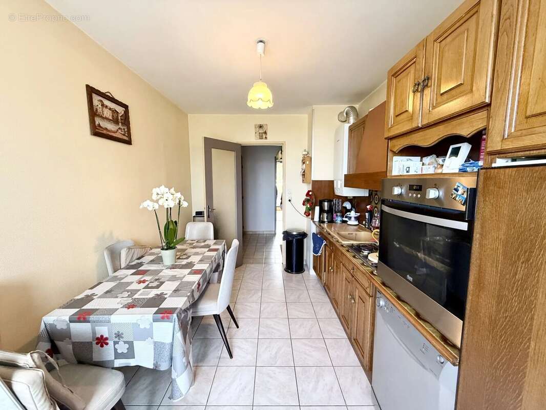 Appartement à ECHIROLLES