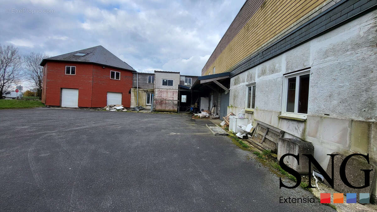 Commerce à TOURVILLE-SUR-ARQUES