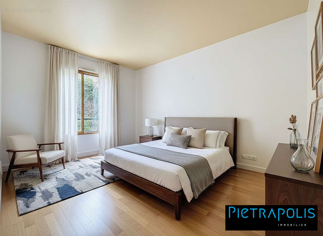 PROJECTION 3D - Appartement à CHARBONNIERES-LES-BAINS