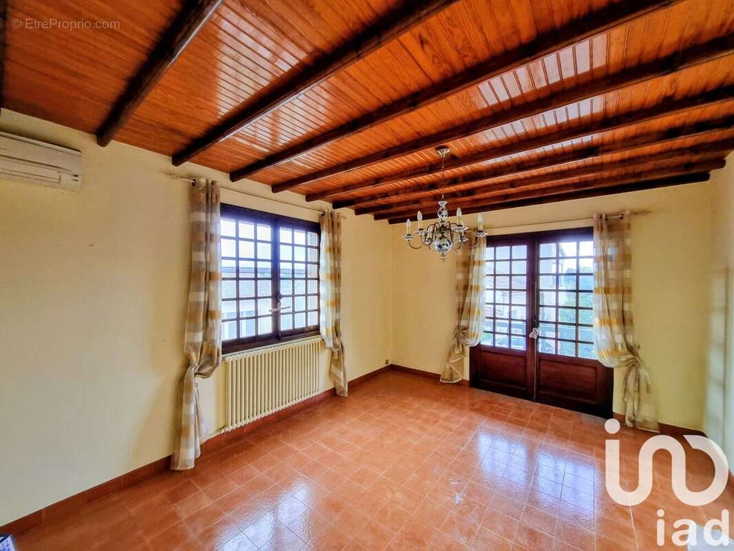 Photo 5 - Maison à ARLES