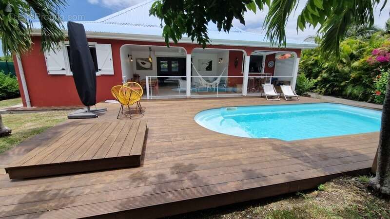 Maison à SAINT-FRANCOIS