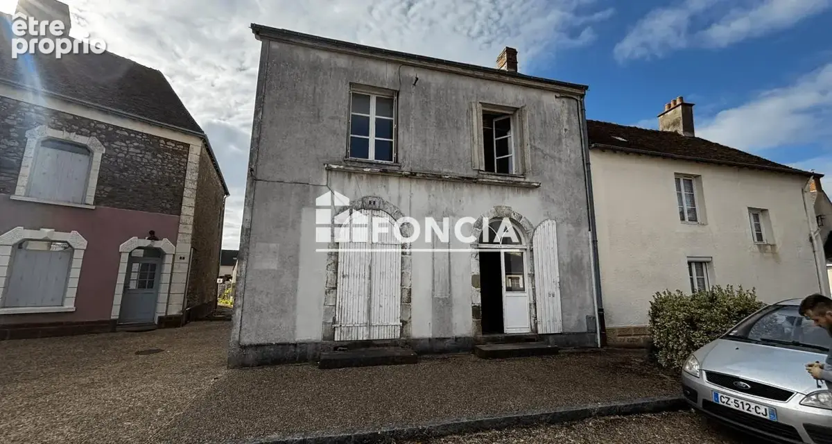 Maison à FRESNAY-SUR-SARTHE