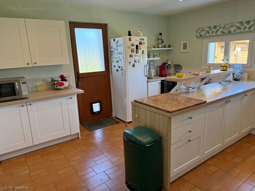 Maison à SAUZE-VAUSSAIS