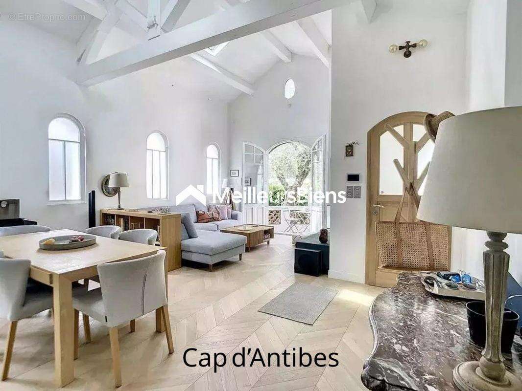 Maison à ANTIBES