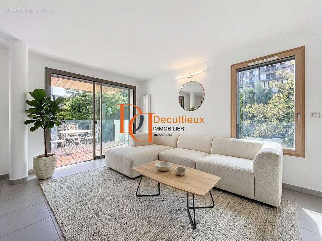Appartement à LYON-5E