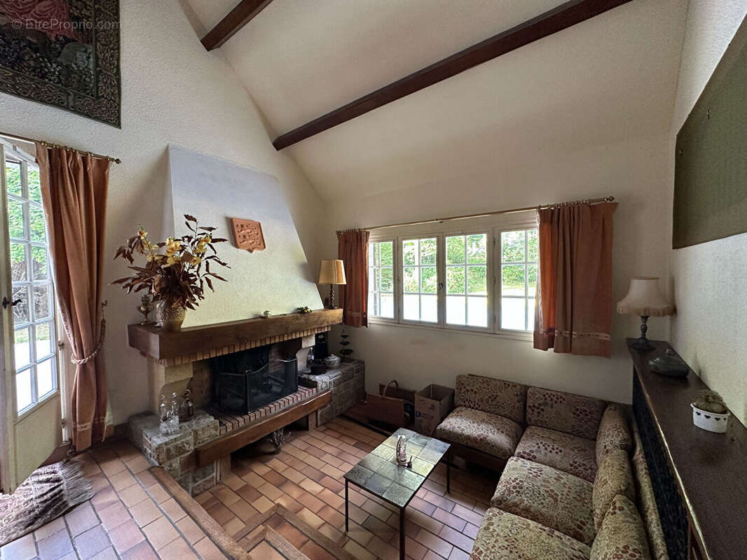 Maison à NOISY-SUR-ECOLE