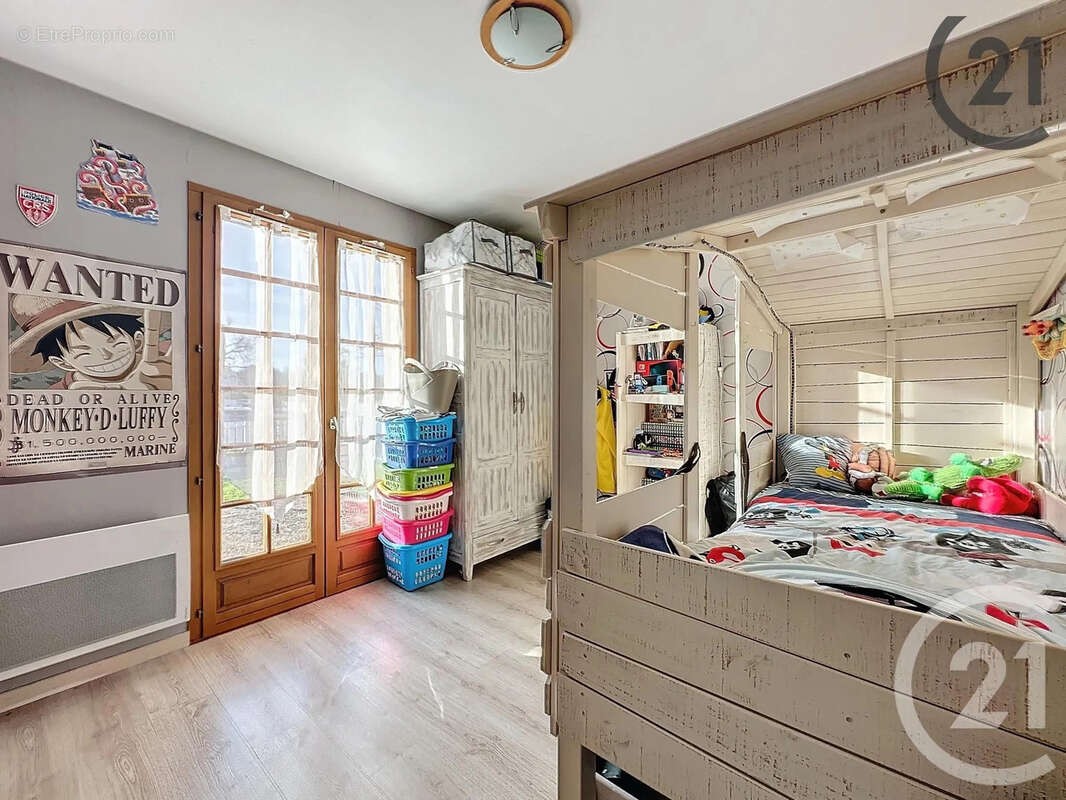 Maison à SAINTE-SAVINE