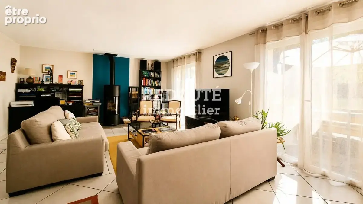 A vendre - muizon pavillon familial 5 chambres avec sous-sol - photo 5