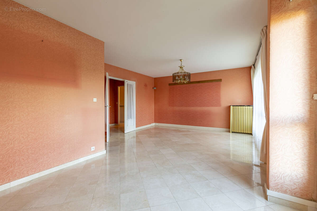 Appartement à CHAMBOURCY