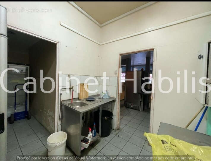 Commerce à SAINT-PIERRE