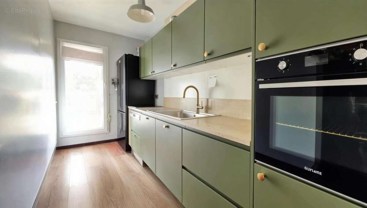 Appartement à PARIS-20E