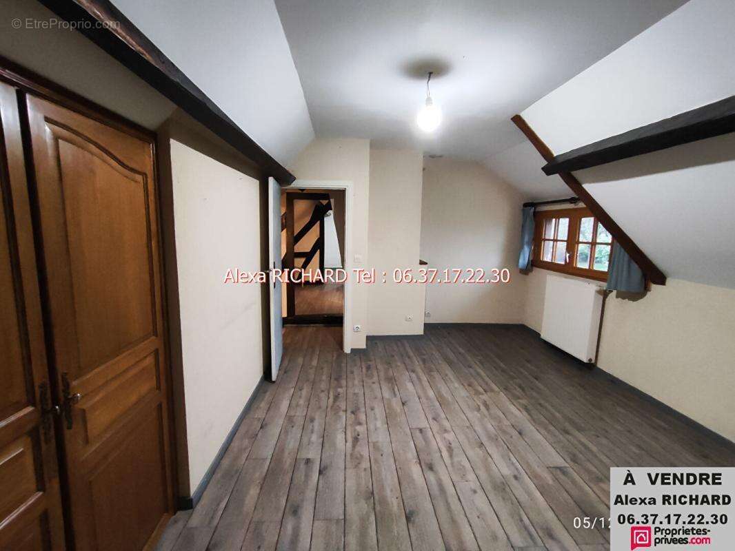 Maison longère Sebecourt 5 pièces - photo 11