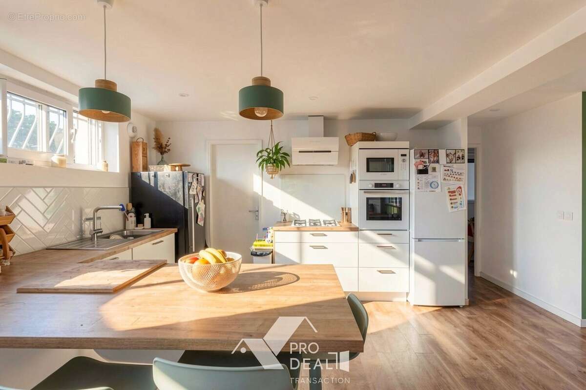 Maison 160 m² à Saint-Bernard  - photo 8
