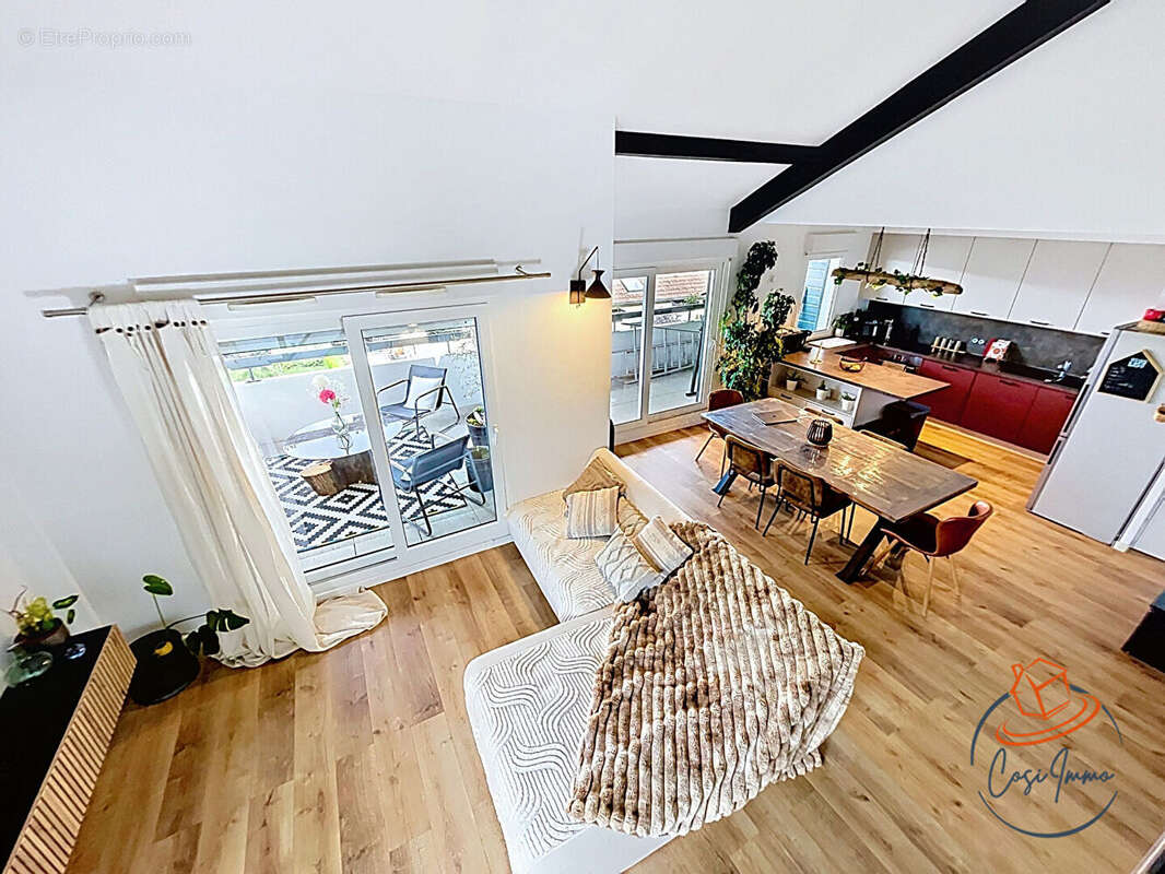 Appartement à THOIRY
