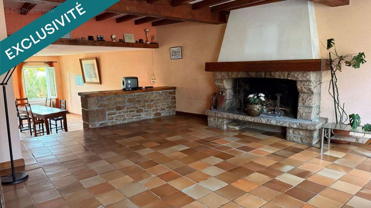 Maison 260 m² à Penvenan  - photo 6