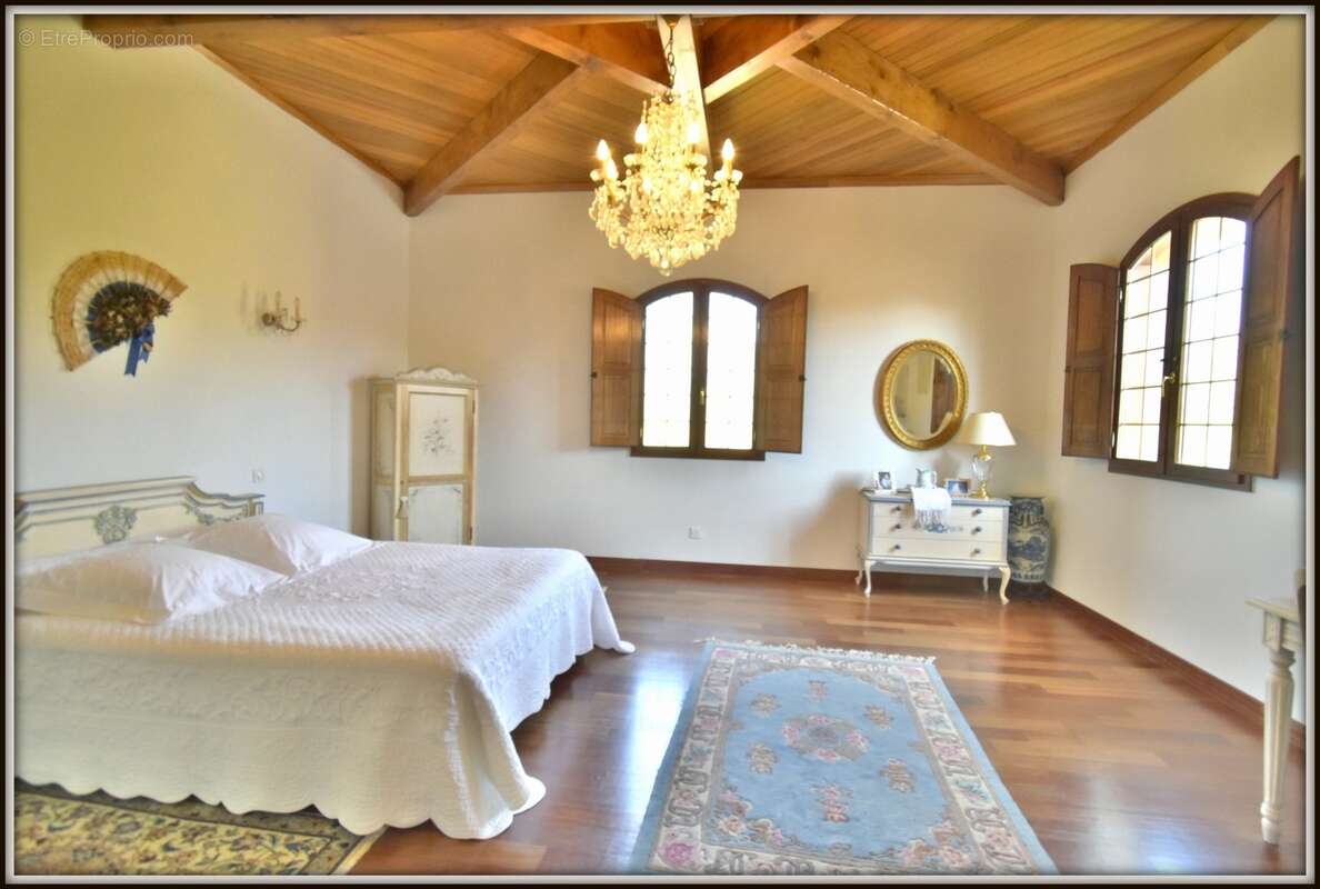 Propriete 13 ha - maison de maitre + appartement - classe energie b - photo 13