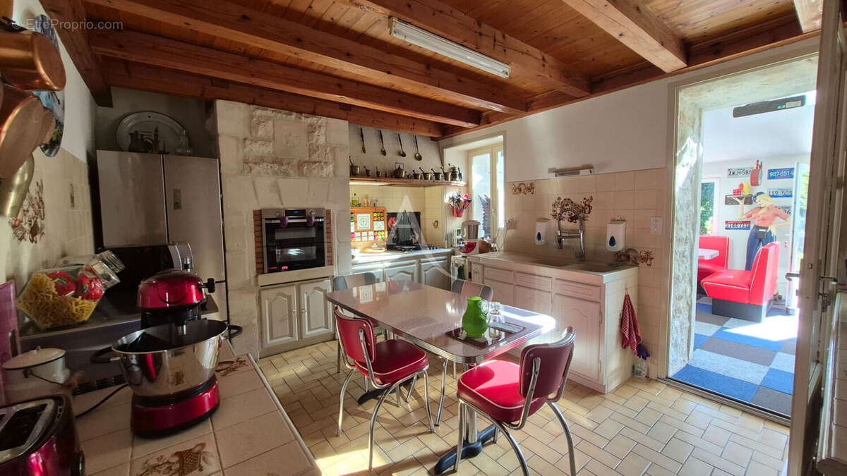 Maison à CHERMIGNAC