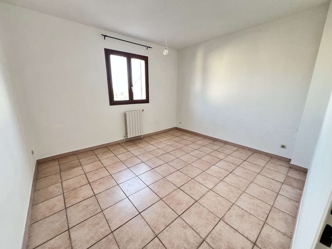 Maison à SIX-FOURS-LES-PLAGES