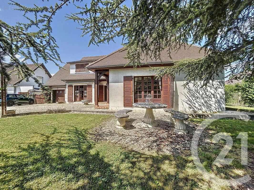 Maison à PINEY