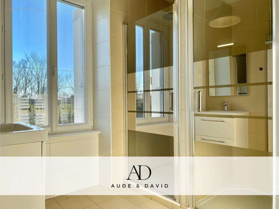 Maison à POULDREUZIC