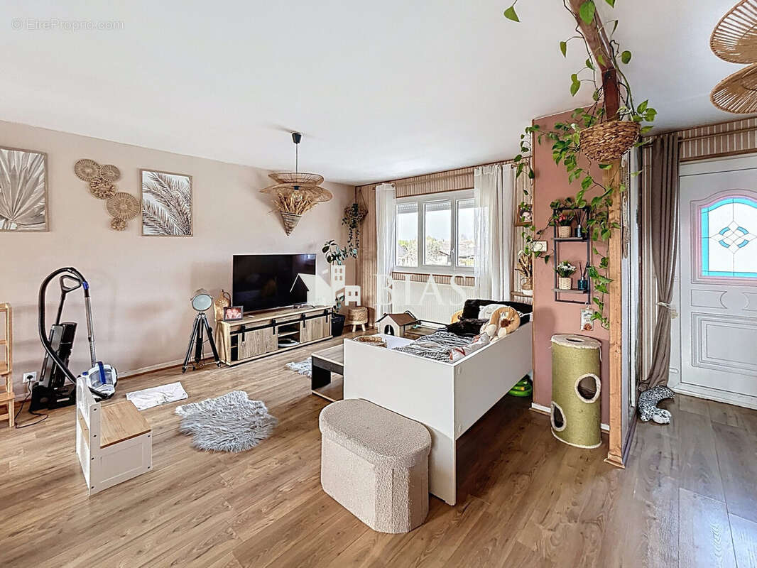 Maison à CAUDEBEC-LES-ELBEUF