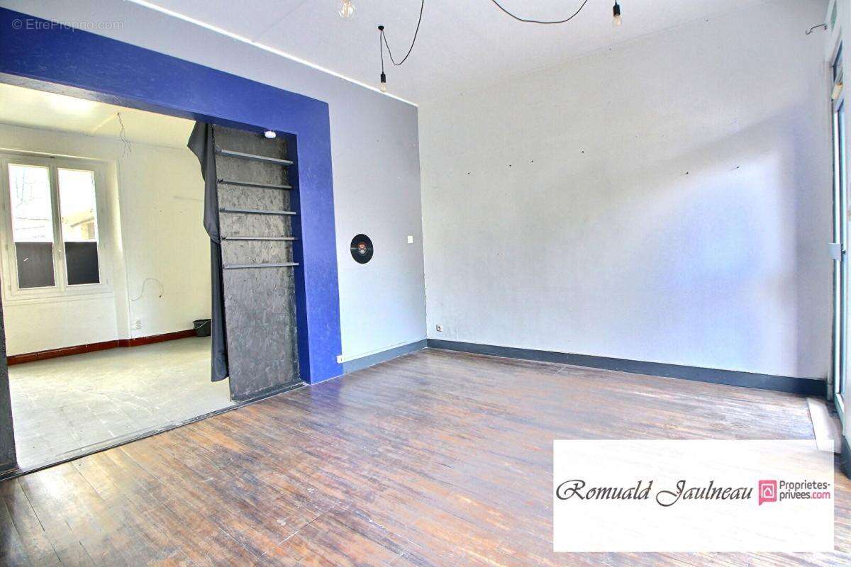 LOCAL  Bonneval  30 m2 - photo 2