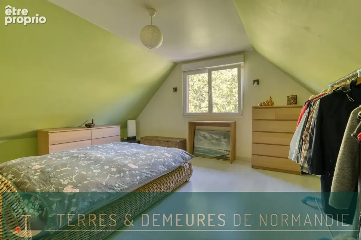 Martin-Église  Maison familiale 127 m² avec quatre chambres, jardin arboré de 1 611 m² - photo 8