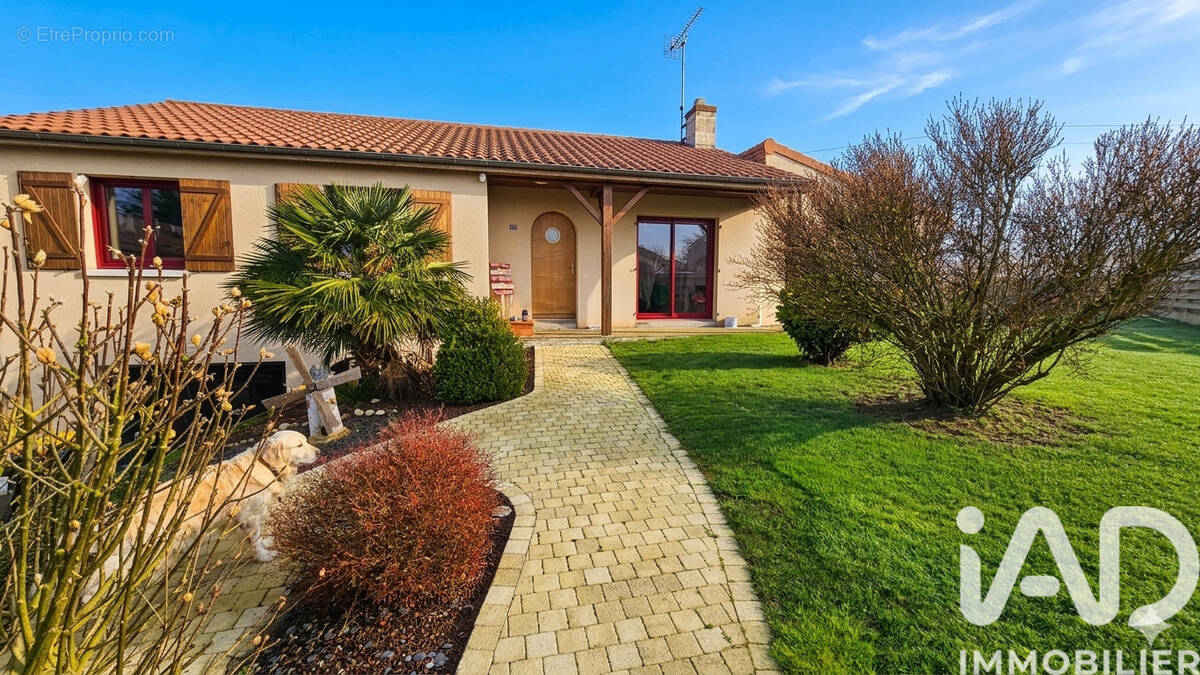 Photo 1 - Maison à BEAUSSE