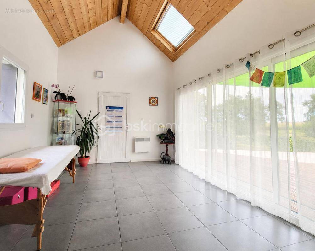Maison à AAST