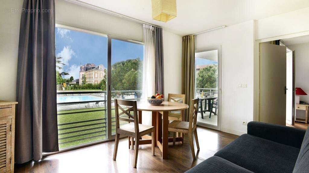 Appartement à LAGORD