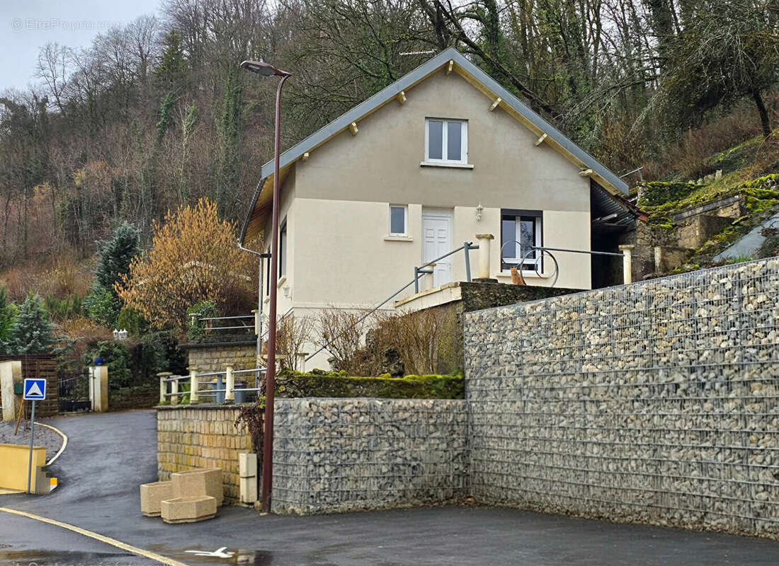 Maison à SAVONNIERES-DEVANT-BAR