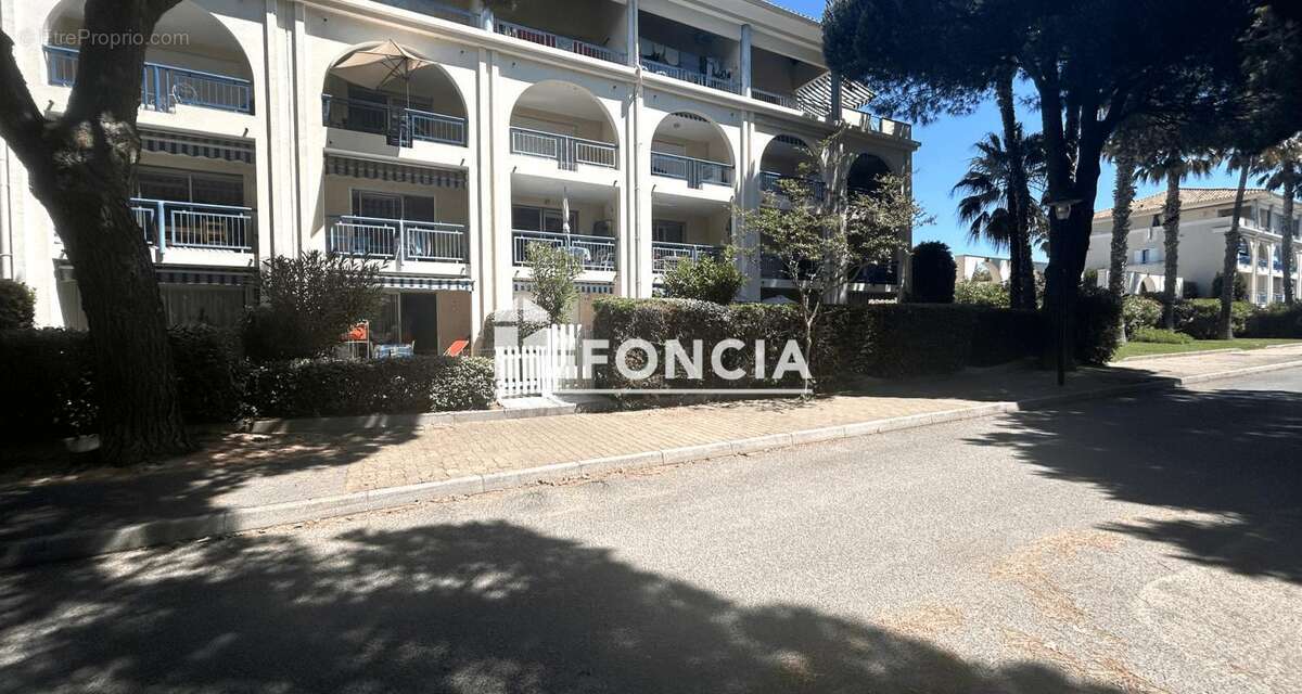 Appartement à LE LAVANDOU