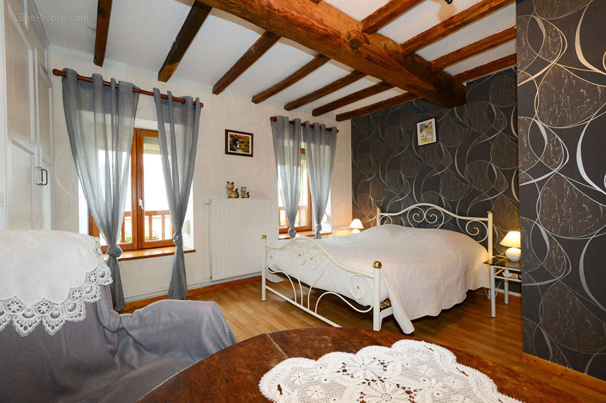 Maison à GIRONDELLE