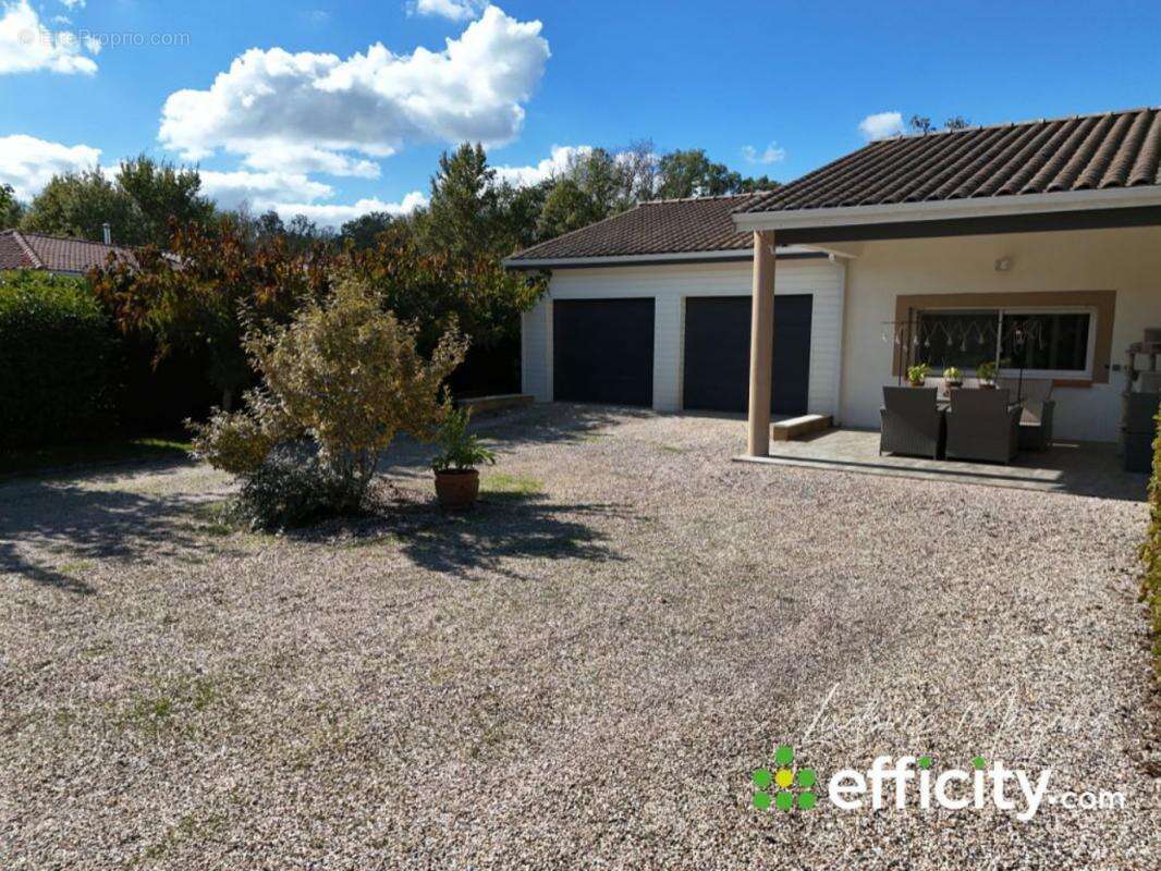 Maison à LABASTIDE-DU-TEMPLE