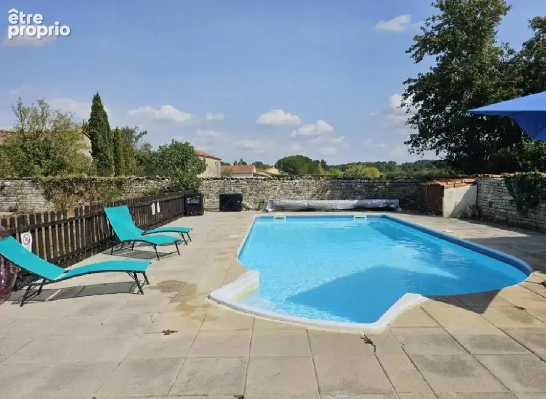 Maison 4 pièces 104 m² à vendre à Aigre (16140) - photo 2