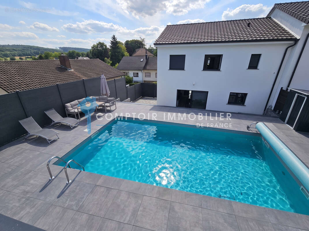Maison moderne avec piscine dans une impasse calme à Freyming-Merlebach - photo 21