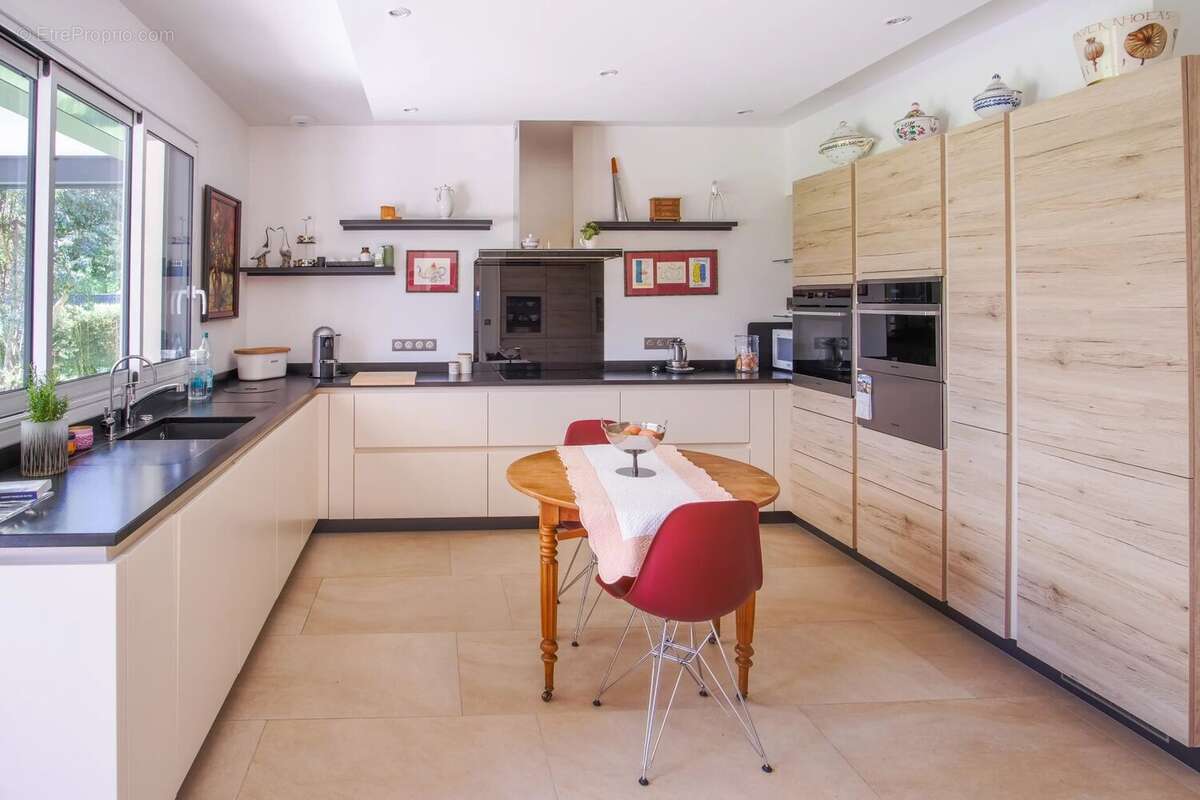 Maison à BIEVILLE-BEUVILLE