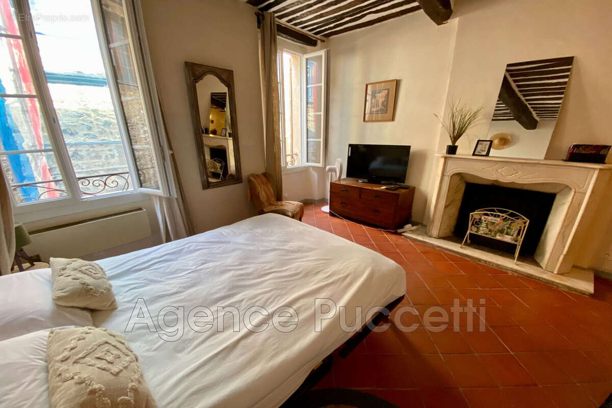 Appartement à VENCE