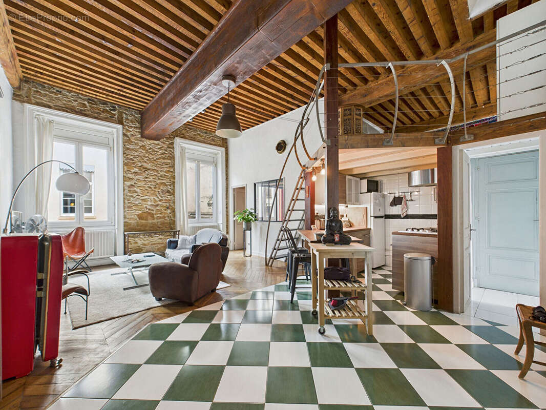 Appartement à LYON-4E