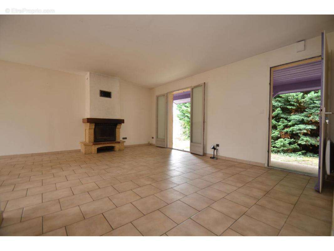 Maison à VILLENAVE-D'ORNON