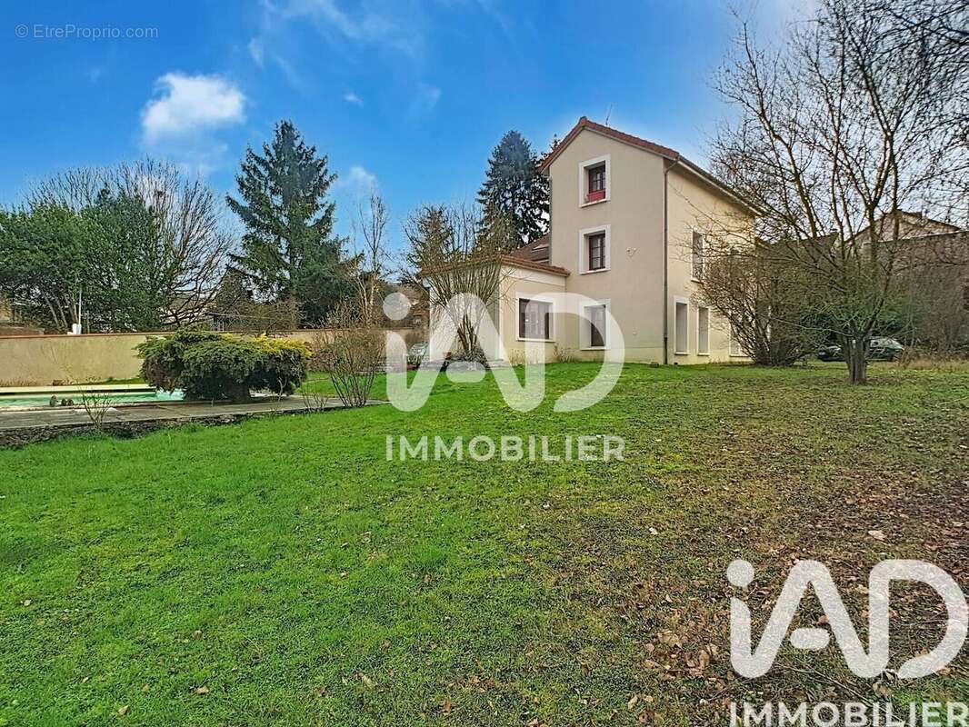 Photo 4 - Maison à GRIGNY