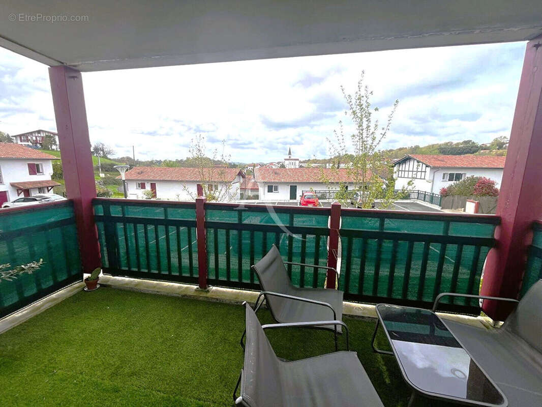 Appartement à BRISCOUS