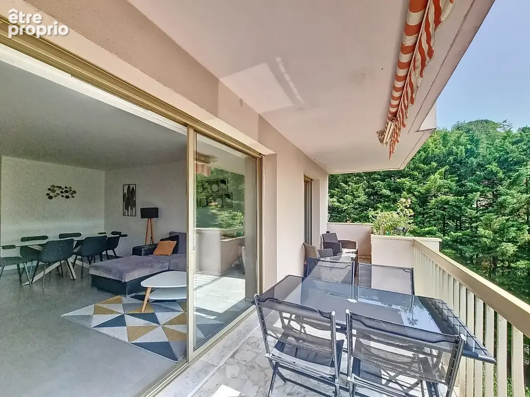 Appartement 3 pieces 83m2 - terrasse - parking - cave - photo 4