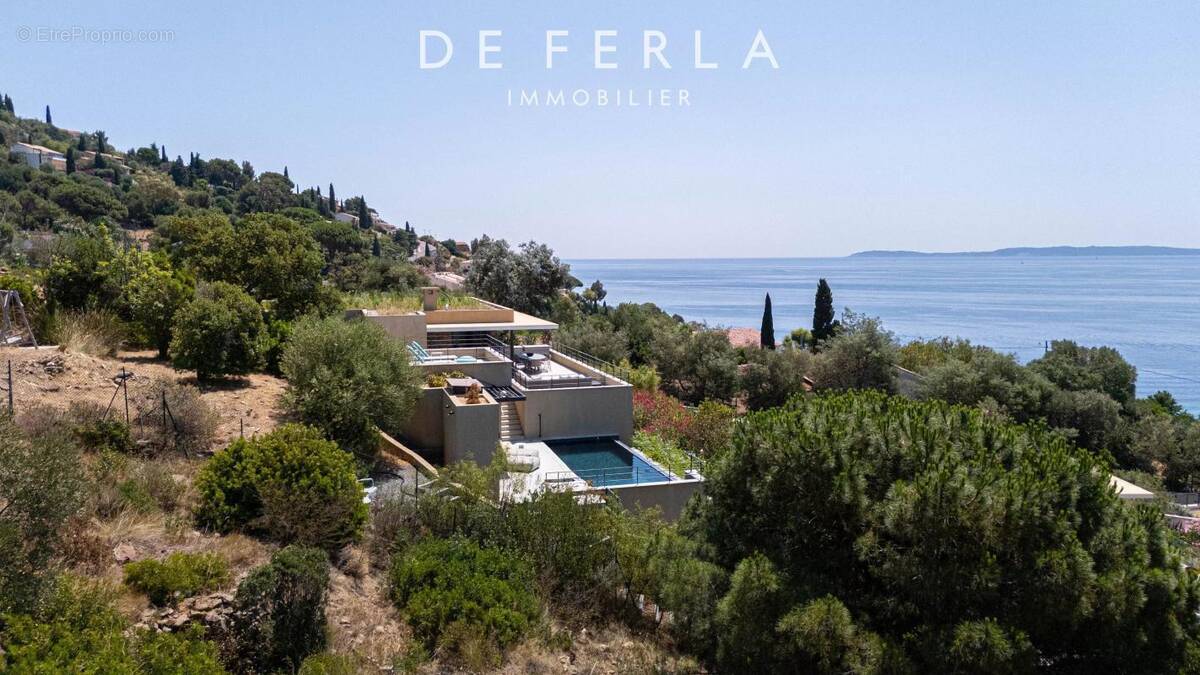 Appartement à LE LAVANDOU