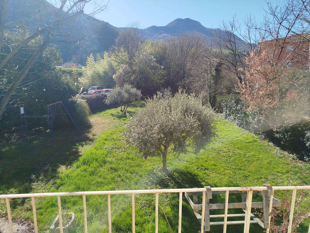 Maison  5 pièce(s) 150 m2 - photo 3