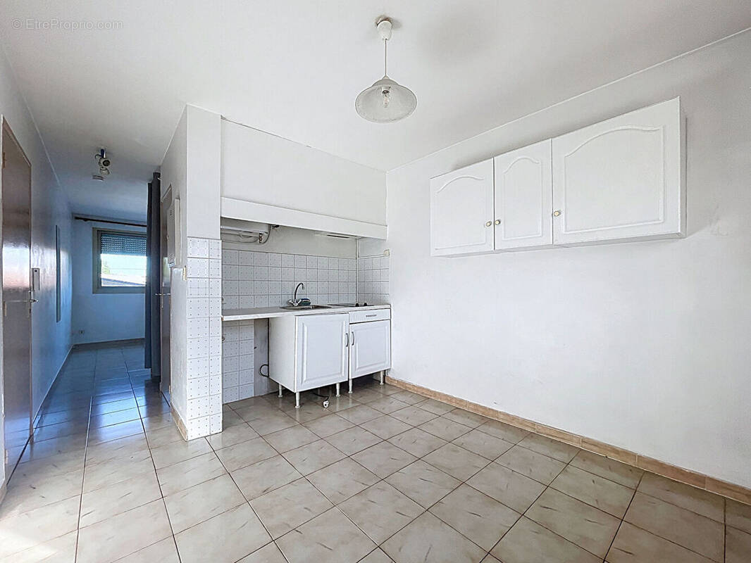 Appartement à MARSEILLE-8E