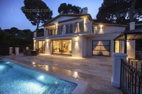 Maison à ANTIBES