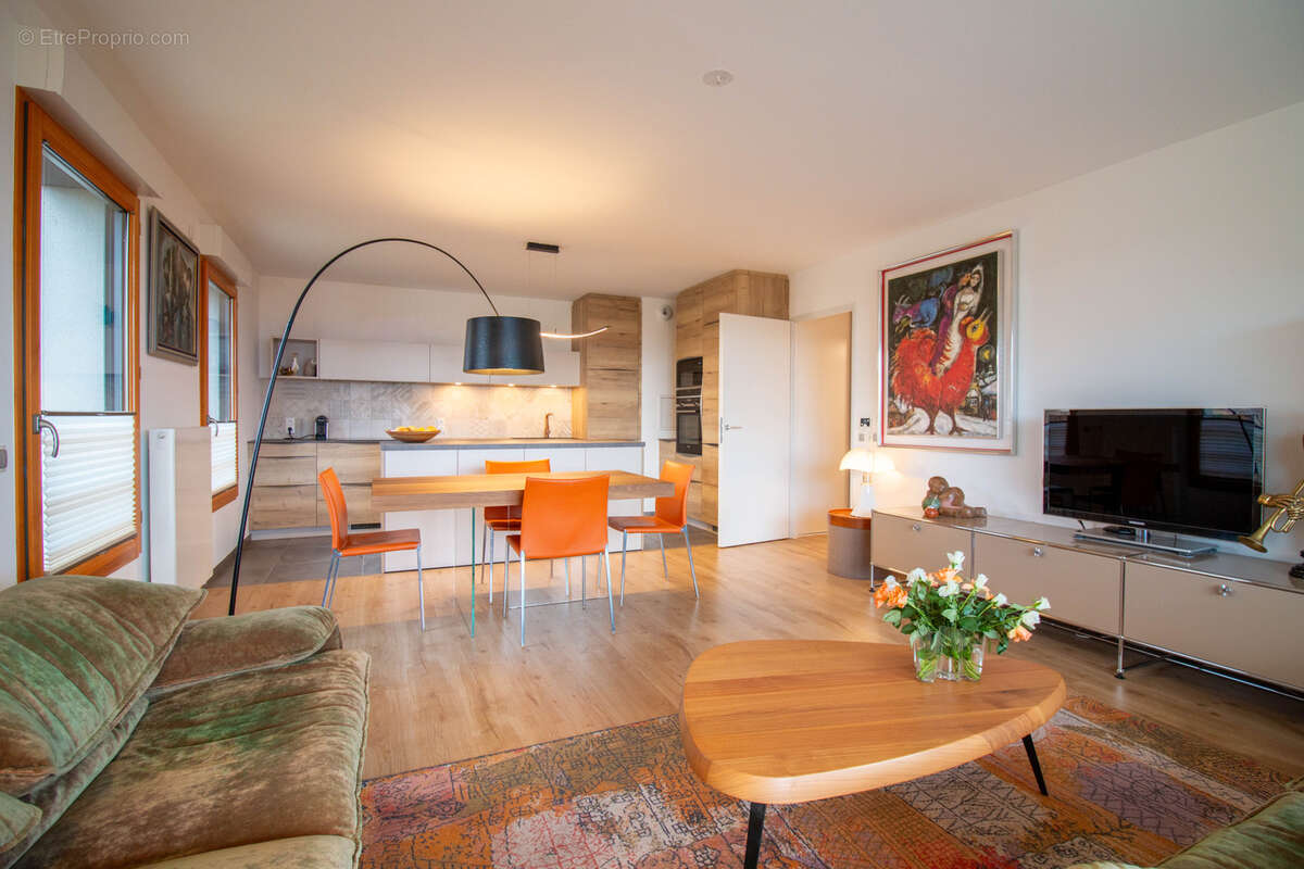 Appartement à ANTHY-SUR-LEMAN