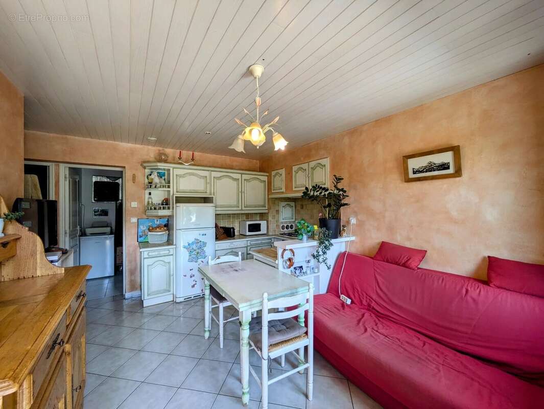 Maison à SAINT-NICOLAS-LA-CHAPELLE